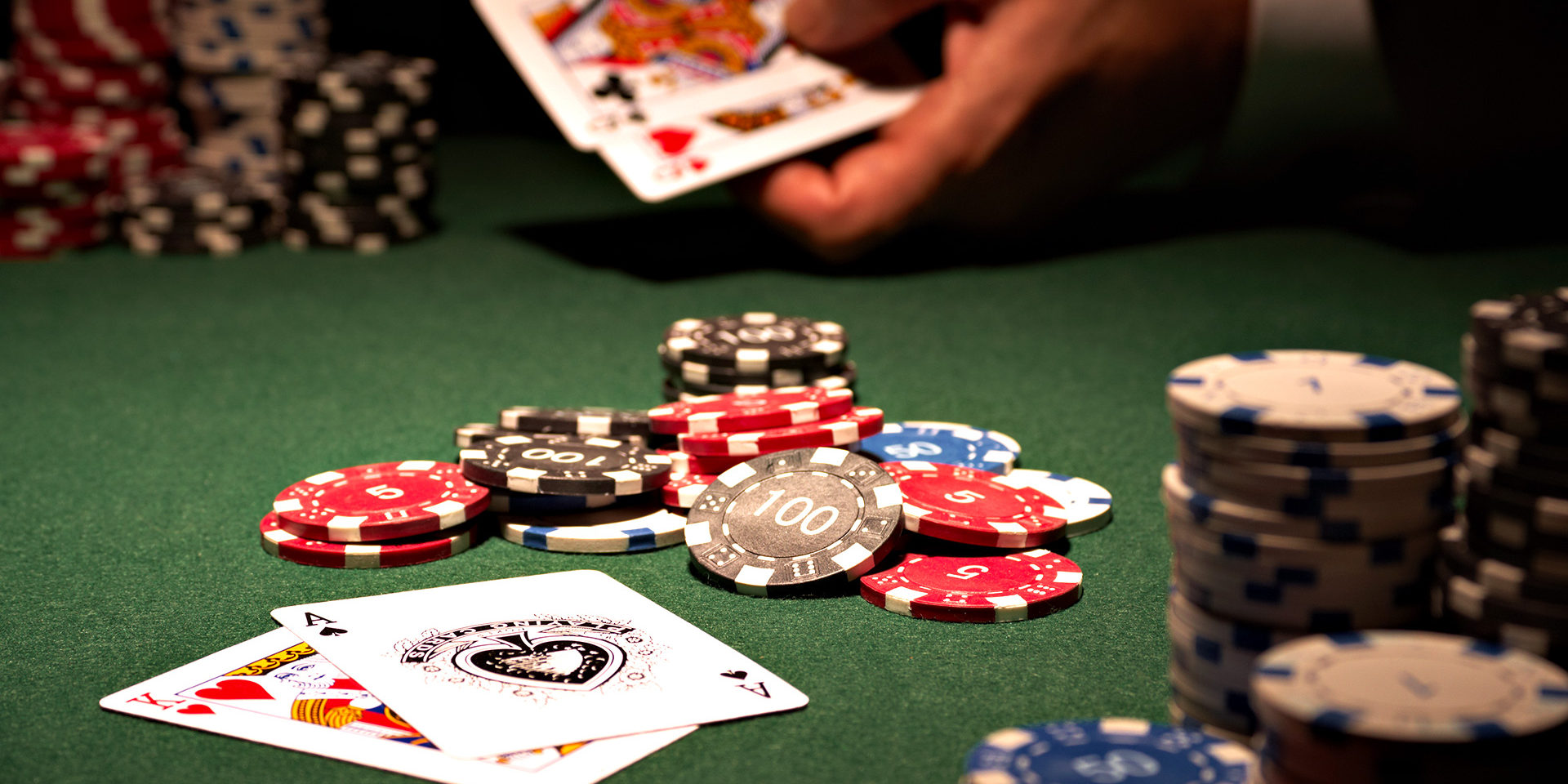 The Winning Edge: Fine-tuning Your Online Poker Betting Skills