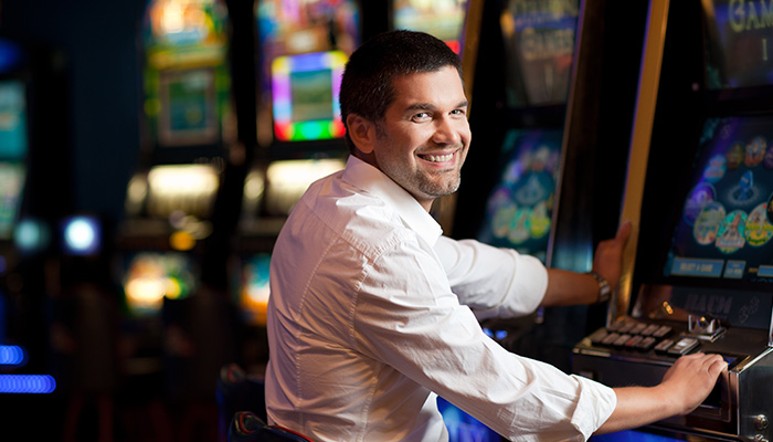 The Evolution and Appeal of Slot Games Online