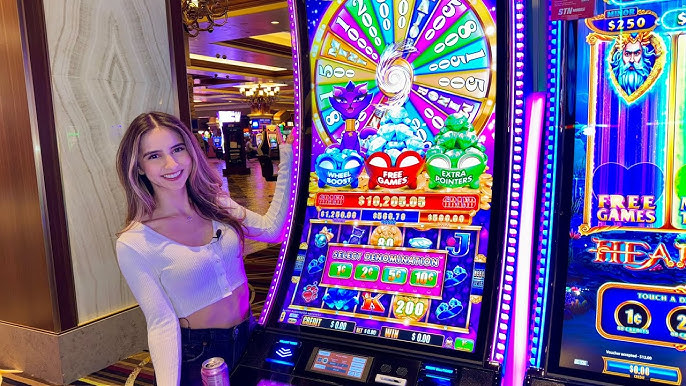 The Evolution and Popularity of Online Slots: A Comprehensive Overview