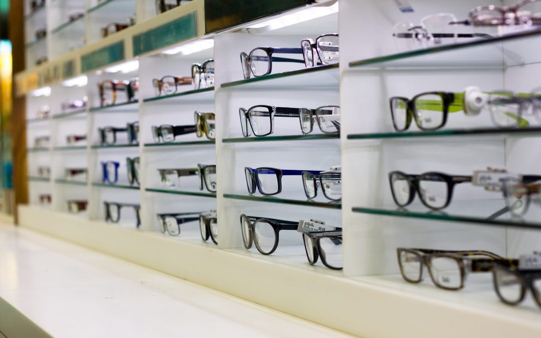 The Ultimate Guide to Eyeglasses: Enhancing Vision and Style